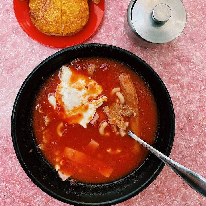 where to eat like a local in Sheung Wan and Central: Sing Heung Yuen