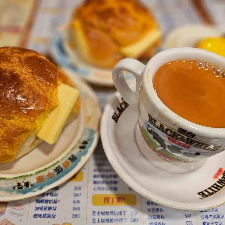 best cha chaan teng hong kong, hong kong best cha chaan teng, kam wah cafe and cake shop