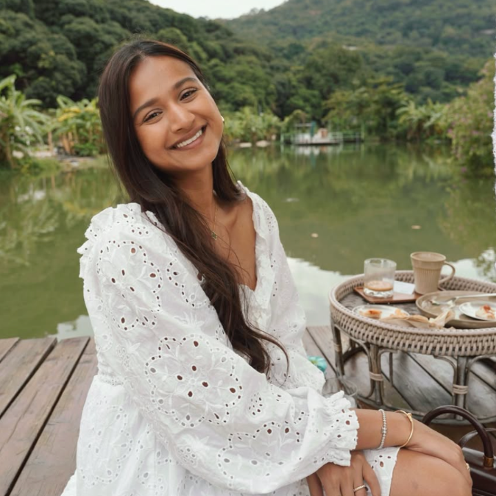 That girl, Shivani Dukhande, Sassy Hong Kong interview